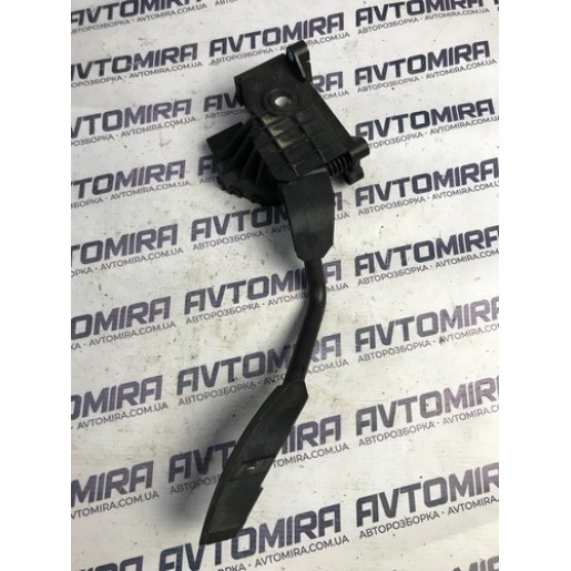 Педаль газа Fiat Punto 3 2005-2018 55702020